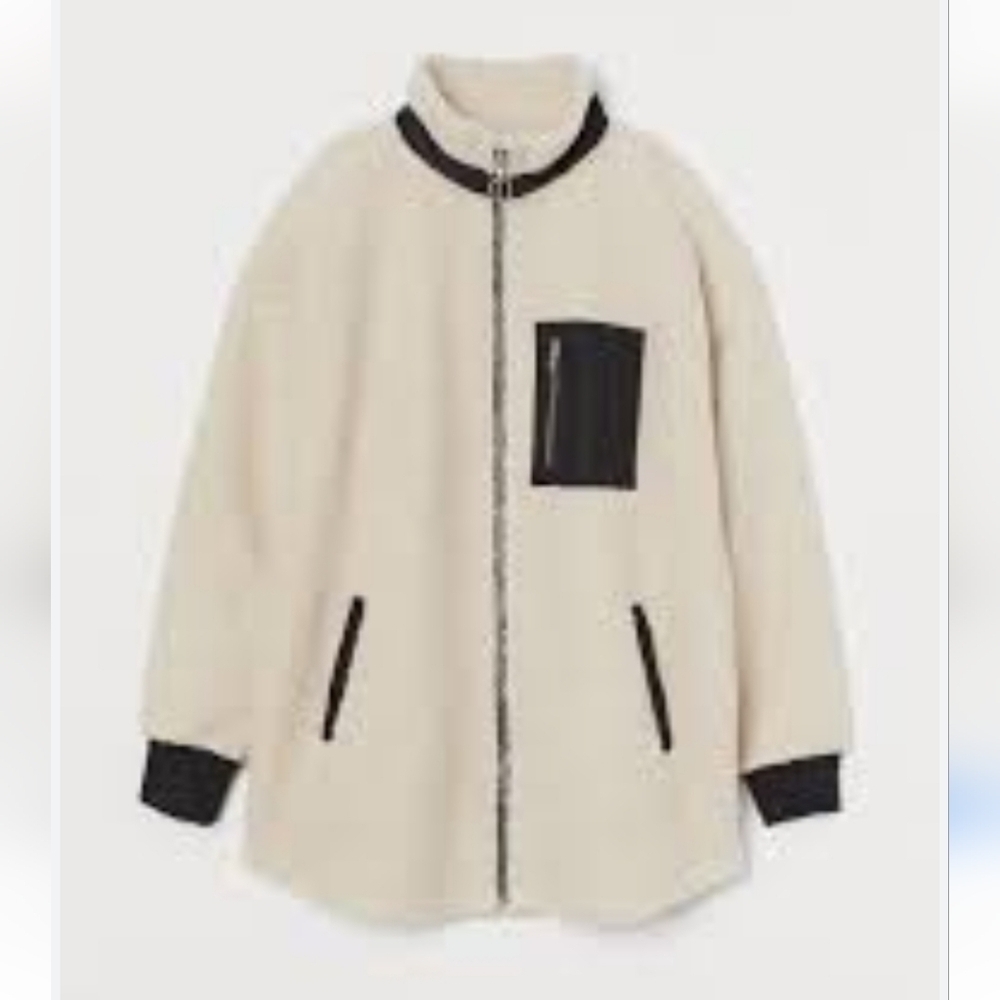 H&M Faux Shearling Jacket- Light beige/black. Size small - Picture 3 of 15